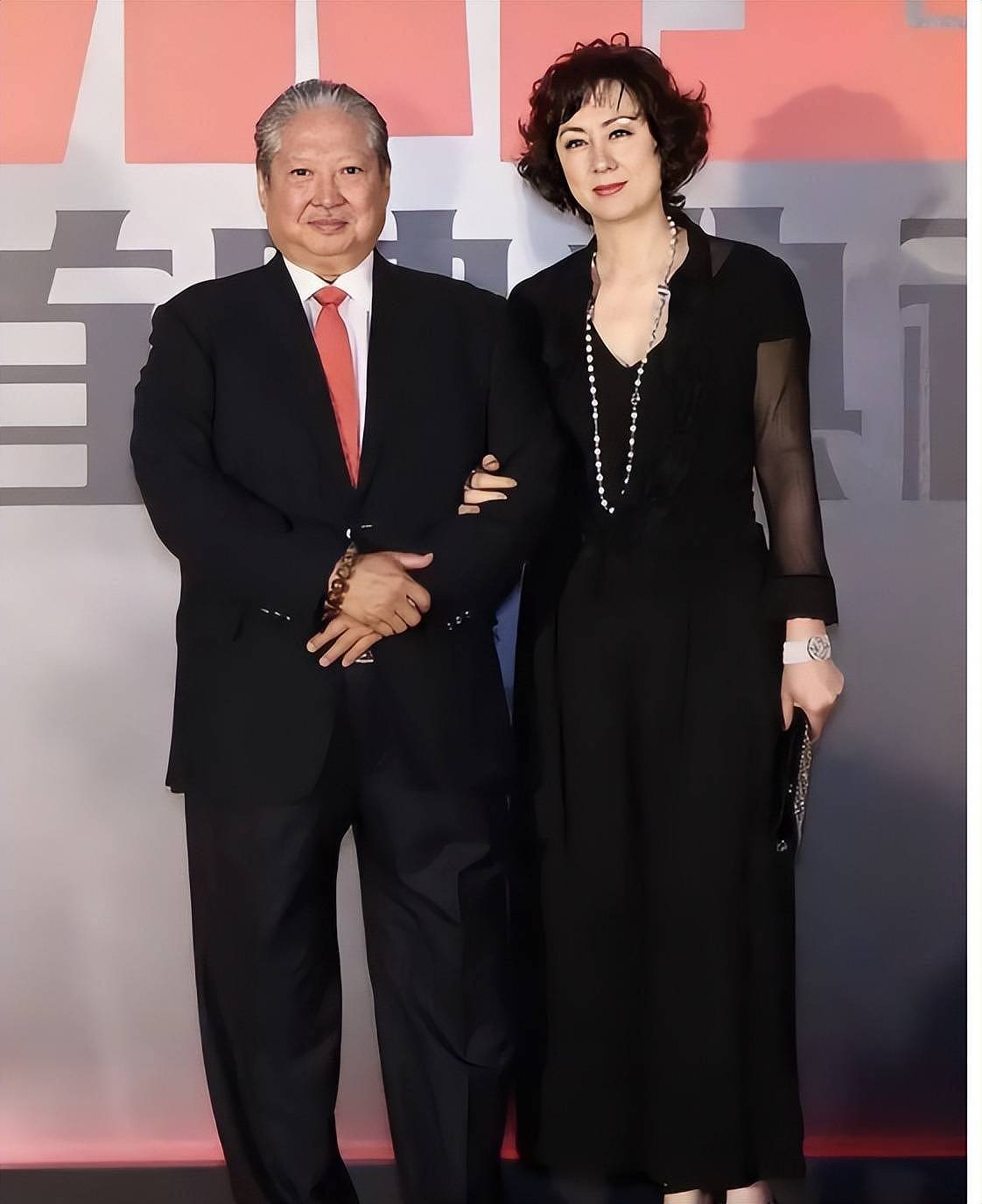 60岁知名女星与师父结婚，同前师娘情同姐妹（组图） - 2