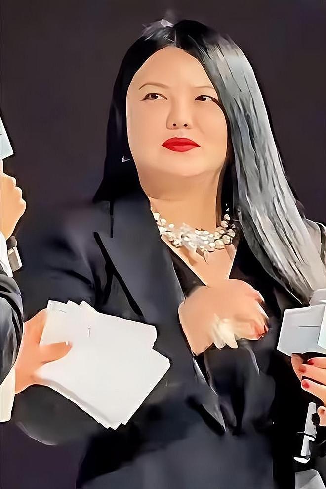 主播李湘满满的底气从何而来，一张照片改变你对她的看法（组图） - 17