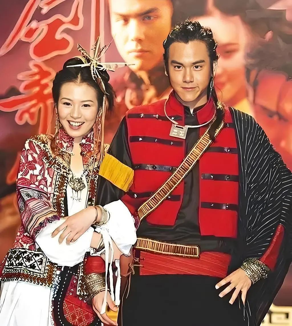 突然官宣结婚！连孩子都有了！被阮经天毁掉事业、遭导演当众扒衣，如今37岁的她活成了这样...（组图） - 7