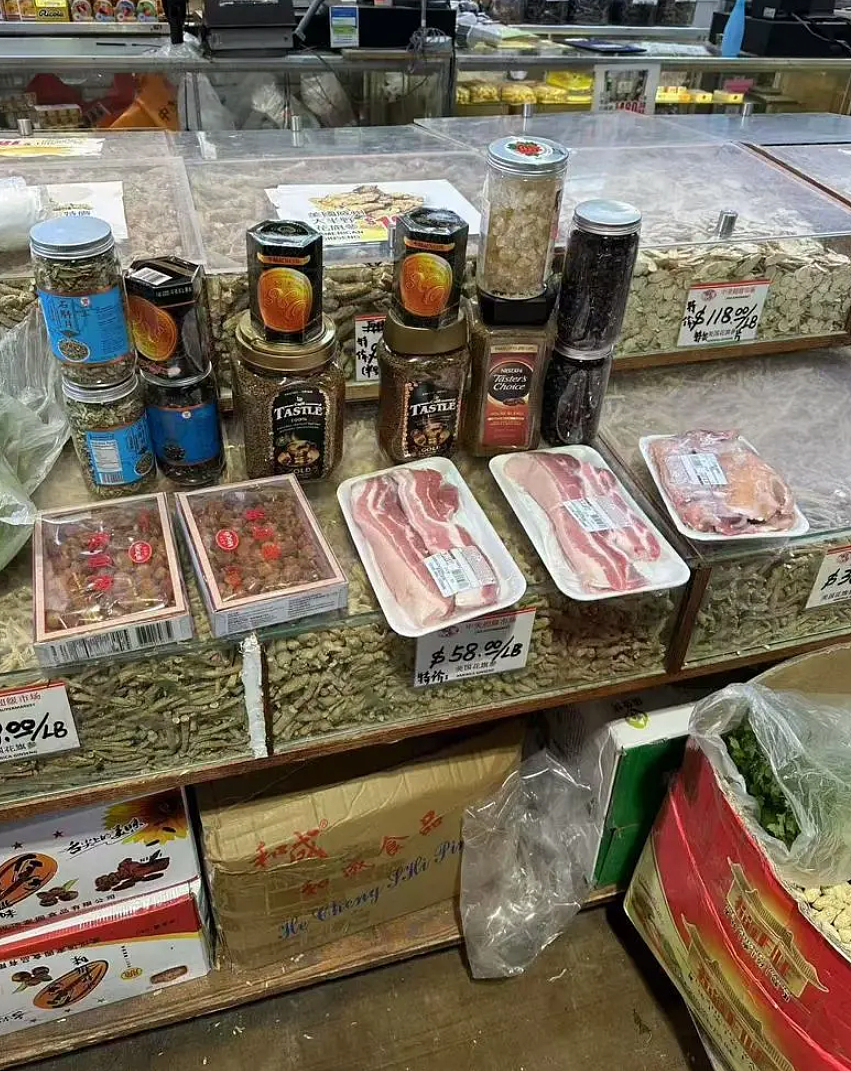 超市惊现“惯偷”女:半年盗窃上万美元,赃物当街贱卖,华人喜欢什么她就偷什么(组图) - 2