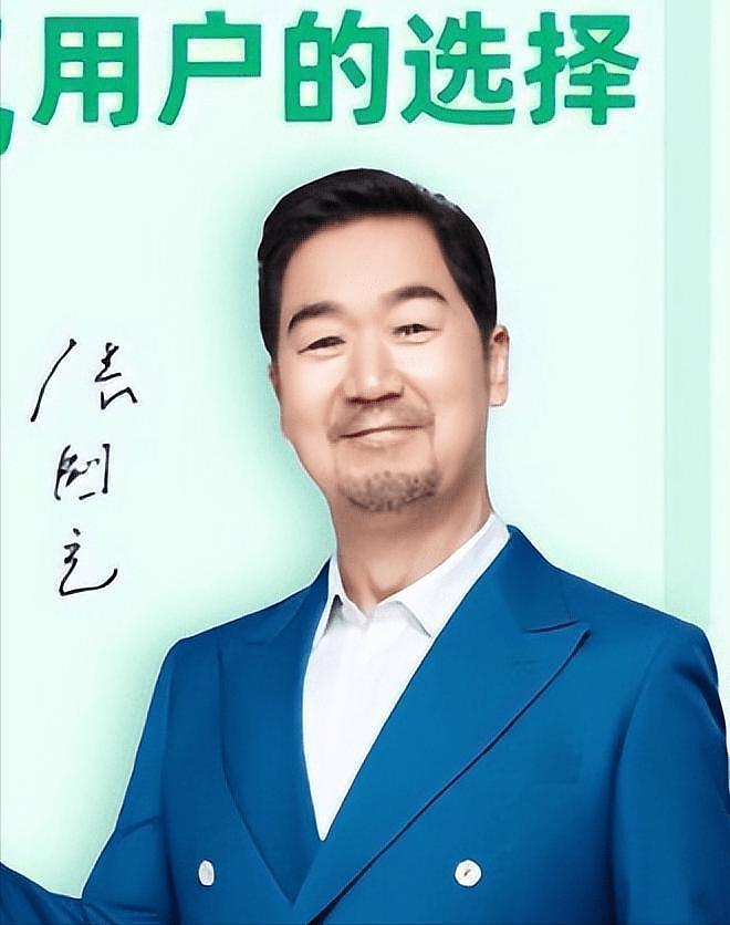 43岁张默炫富啃老,难怪张国立到处敛财坚决不退休(组图) - 6