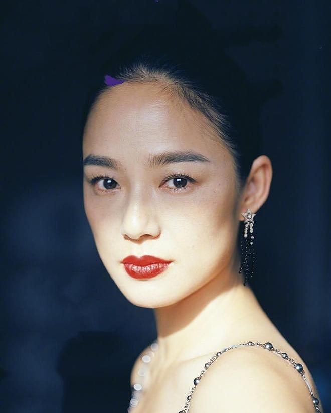“缪斯女神”不参演,新作不灵了?简单的周韵凭啥拿捏强势的姜文(组图) - 26