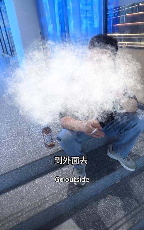 这就是中国!英国小伙劝阻吸烟,遭殴打(组图) - 11