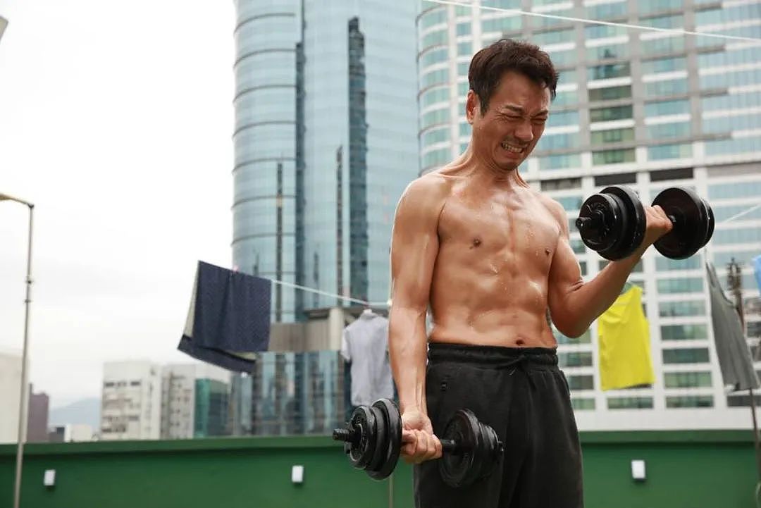 “不包二奶”的港圈男星，已经开始人传人了（组图） - 40