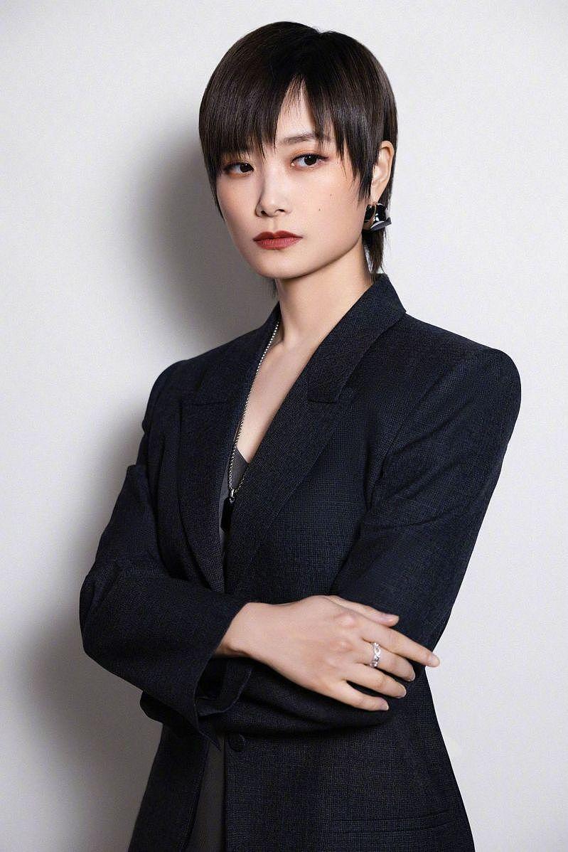 嫁法国老头？瘫痪潦倒？超级女声首届冠军现况是这样（组图） - 3