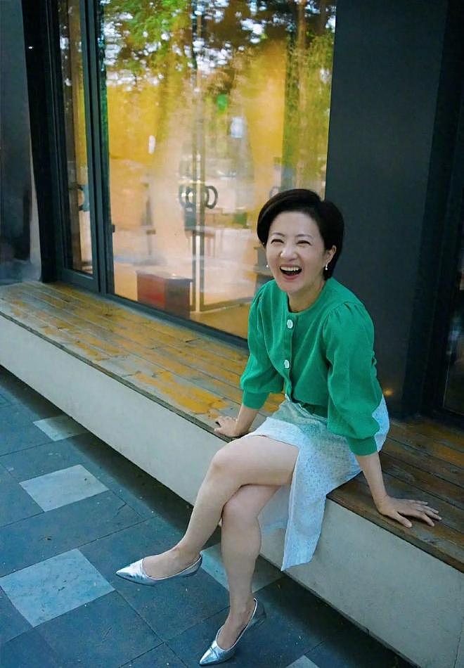 44岁个子矮事业受挫、单身未婚未孕，“小婉君”却活出了别样精彩（组图） - 1