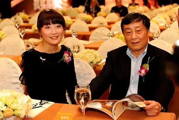 宗继昌指责胞姐宗馥莉，对我们家极度敌意，21亿信托背后的豪门恩怨（组图） - 7