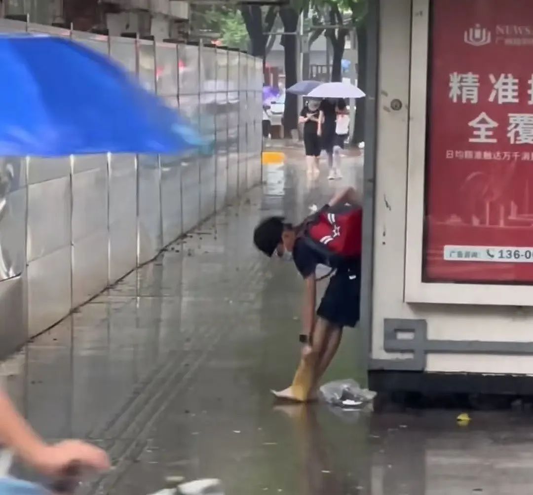 【爆笑】“学历改成高中后HR求着我入职…？”啊啊啊这就业环境我不李姐！（组图） - 86