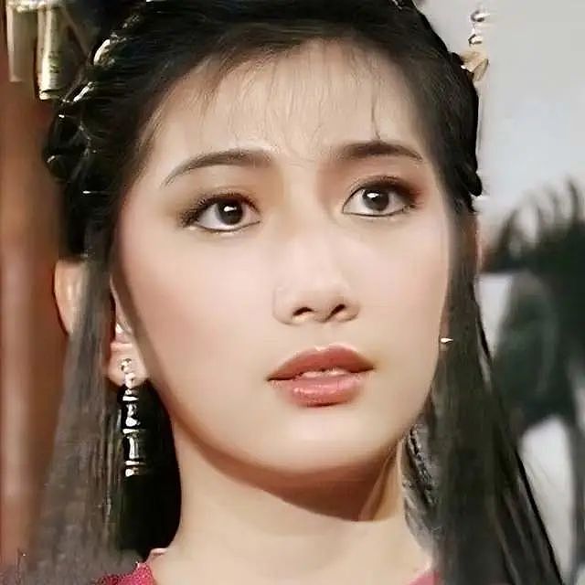 台湾女星自杀10次!遭生父侮辱继父毒打,饿到吃蛋壳洗澡不能关门,息影嫁人遭家暴吞药自杀陈尸三日?(组图) - 12