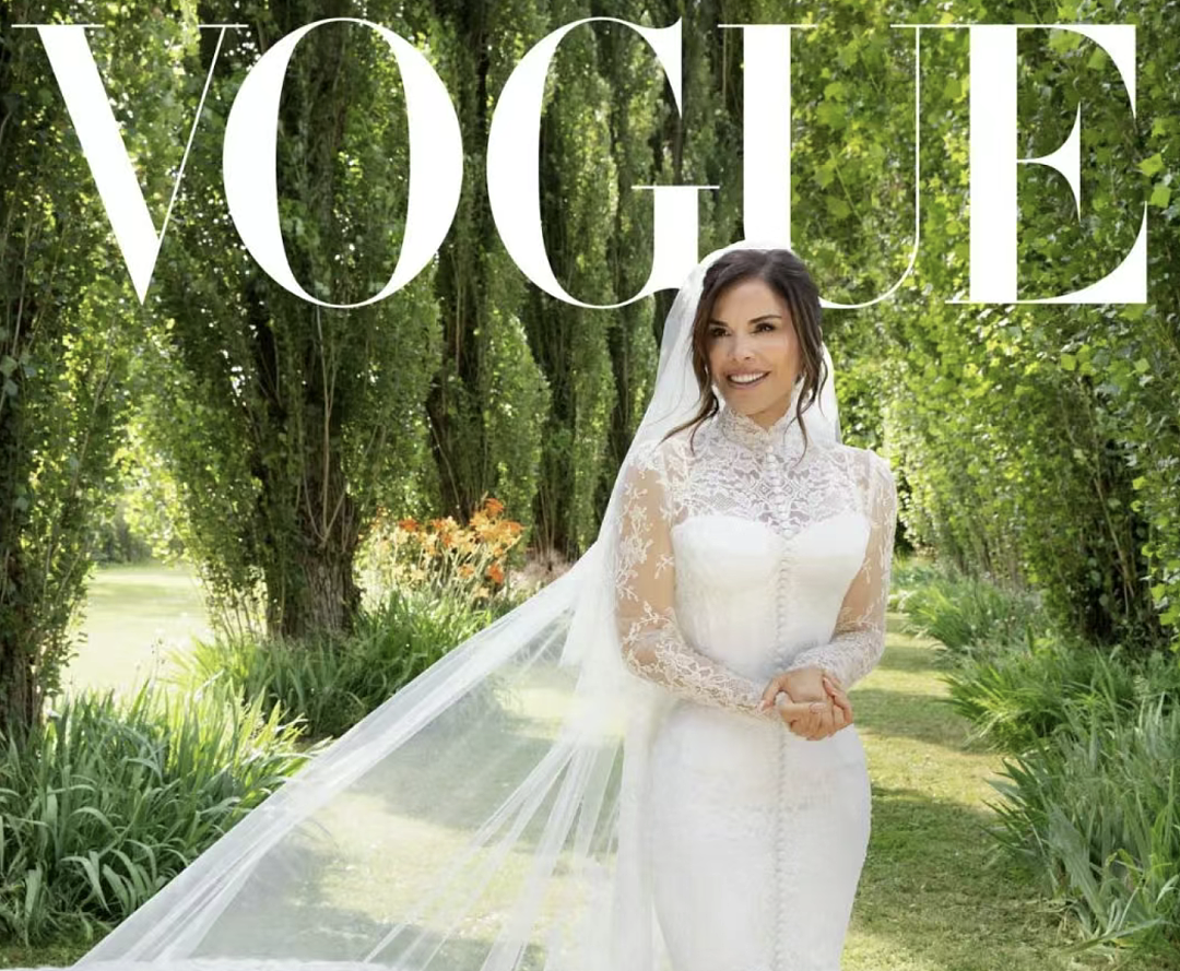 Vogue要变“玻尿酸女王月刊”?贝佐斯为妻豪掷天价,时尚女魔头连夜辞职保晚节(组图) - 4