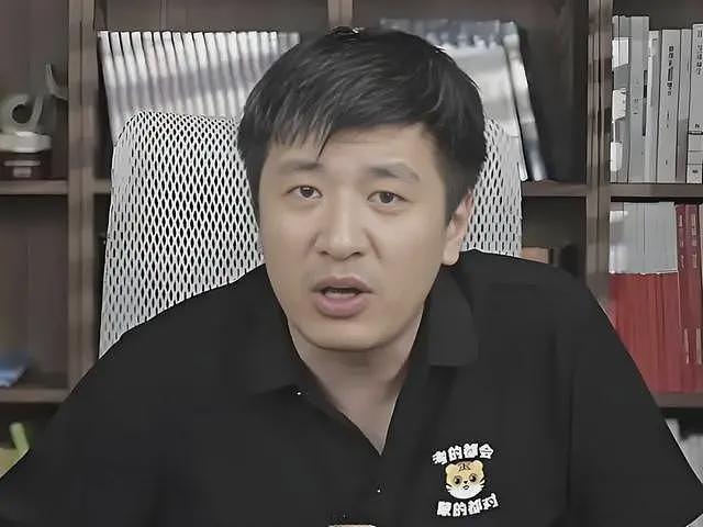 张雪峰被爆包养小12岁小情人,当教育遇上桃色,难道要塌了?(组图) - 6
