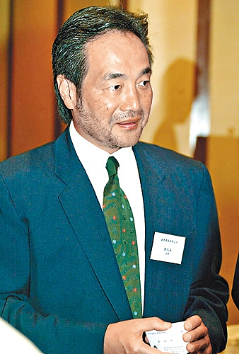 背20块帆布包的豪门千金,接班960亿商业帝国(组图) - 18