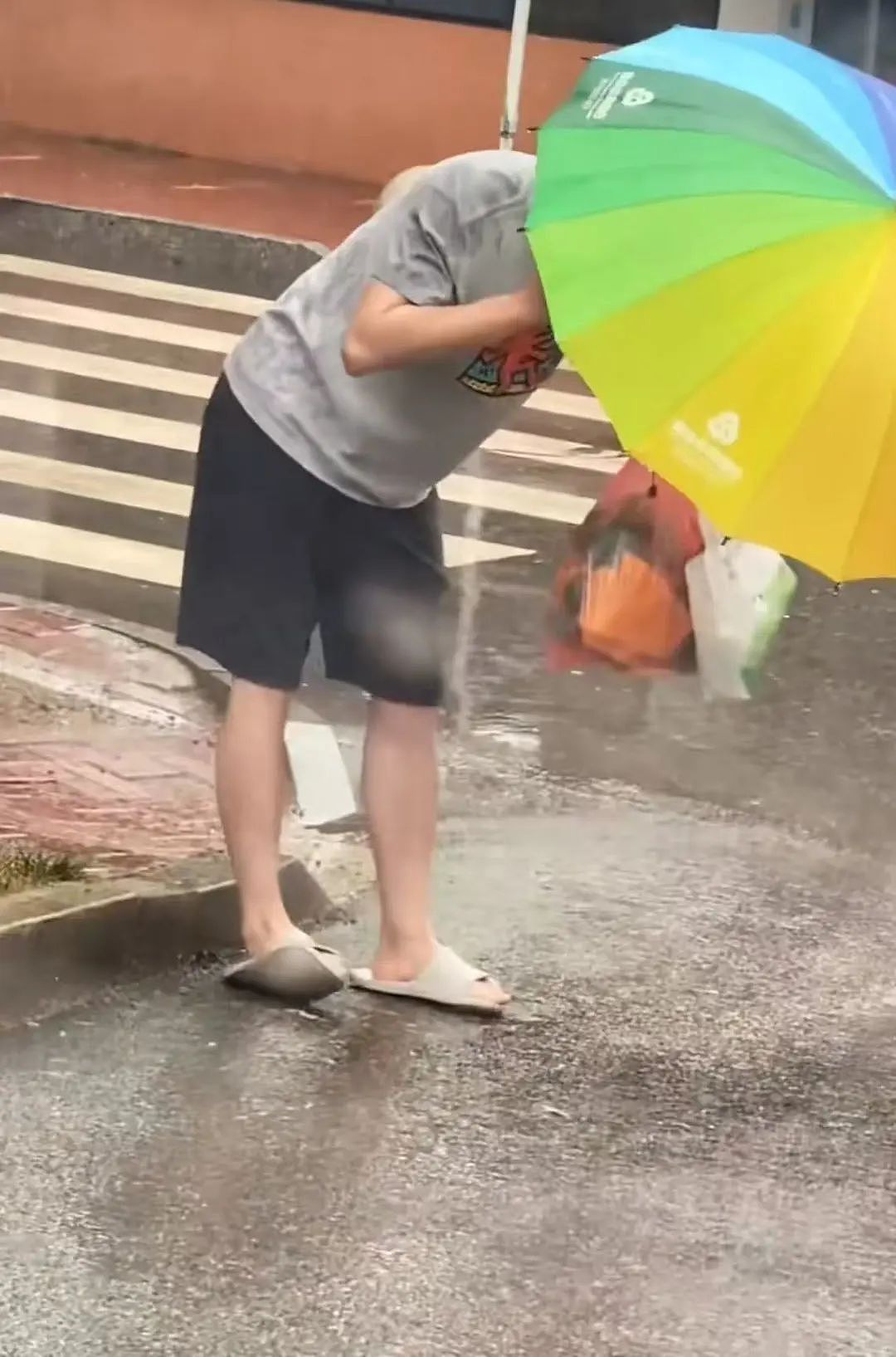 【爆笑】“学历改成高中后HR求着我入职…？”啊啊啊这就业环境我不李姐！（组图） - 85