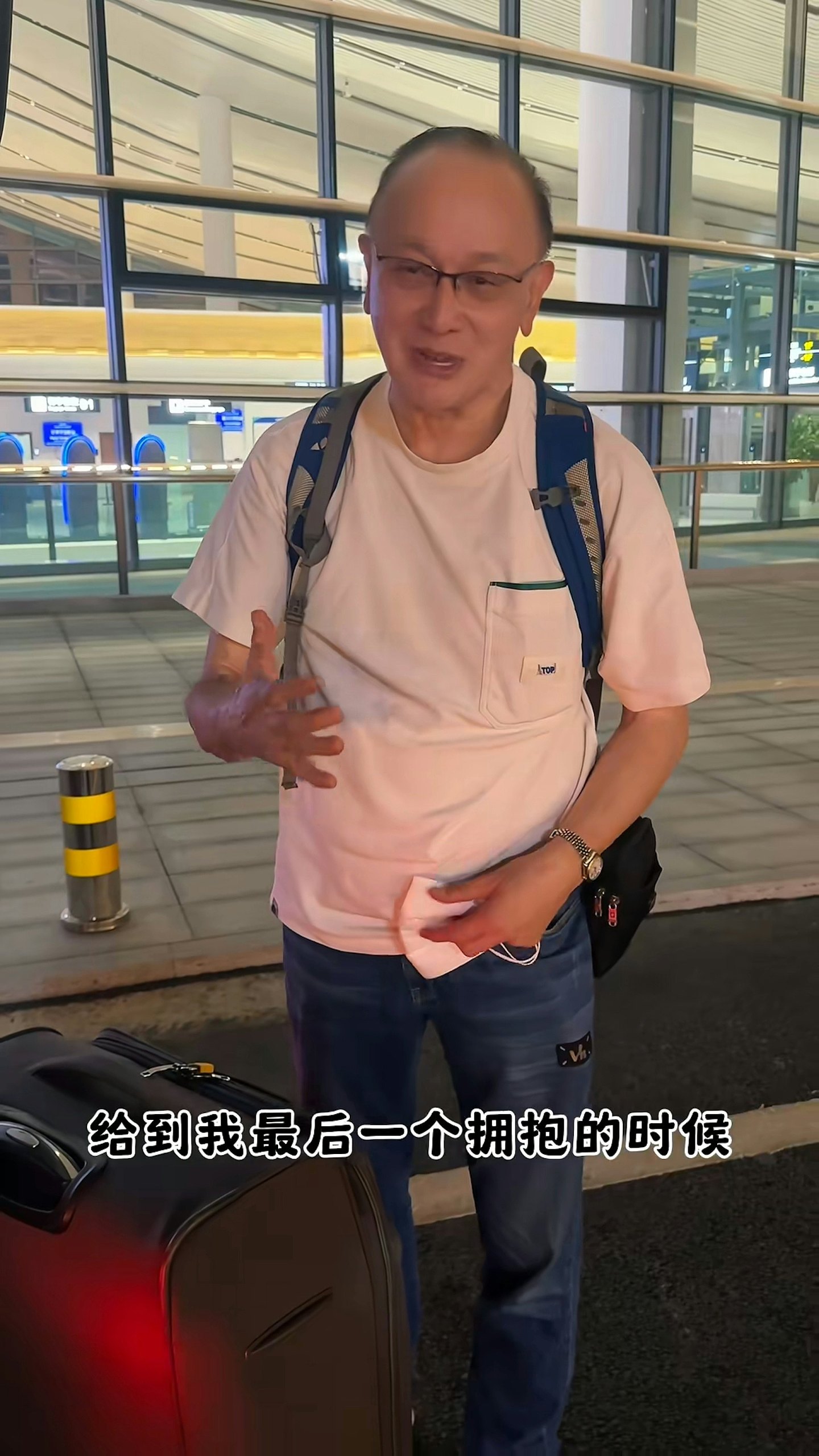 香港知名影星宣布退休！被誉为“三级片天王”，此前半身麻痹险丧命：不想这么快离开世界（组图） - 10