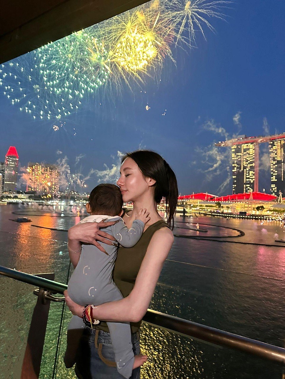 何猷君否认有私生子后前女友突然晒娃，曝做单亲妈妈儿子生父成谜（组图） - 4