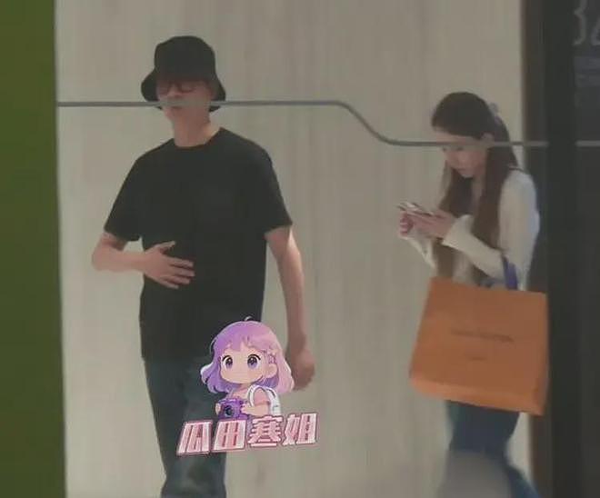 冯绍峰与新女友又被拍了！​女方撞脸马筱梅，还疑似被前任内涵（组图） - 1