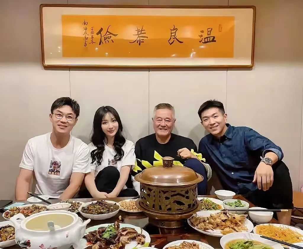 大鹏：债没还完，人破防了（组图） - 28