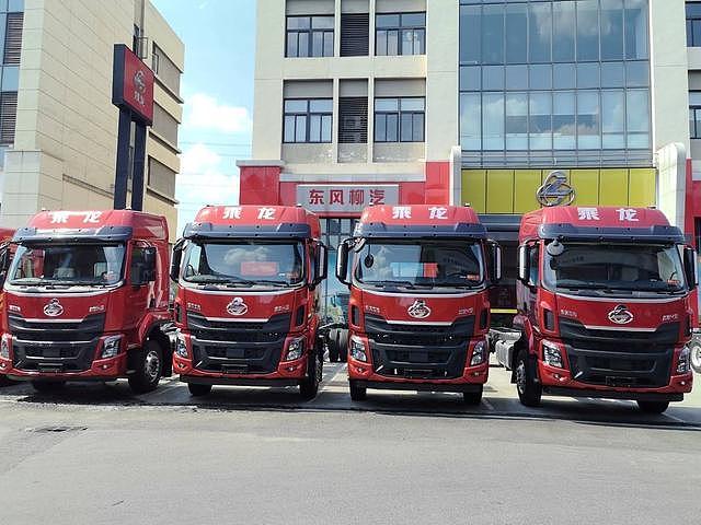 从业者谈乘龙被理想i8撞“断头”：从业多年从未见过（组图） - 5