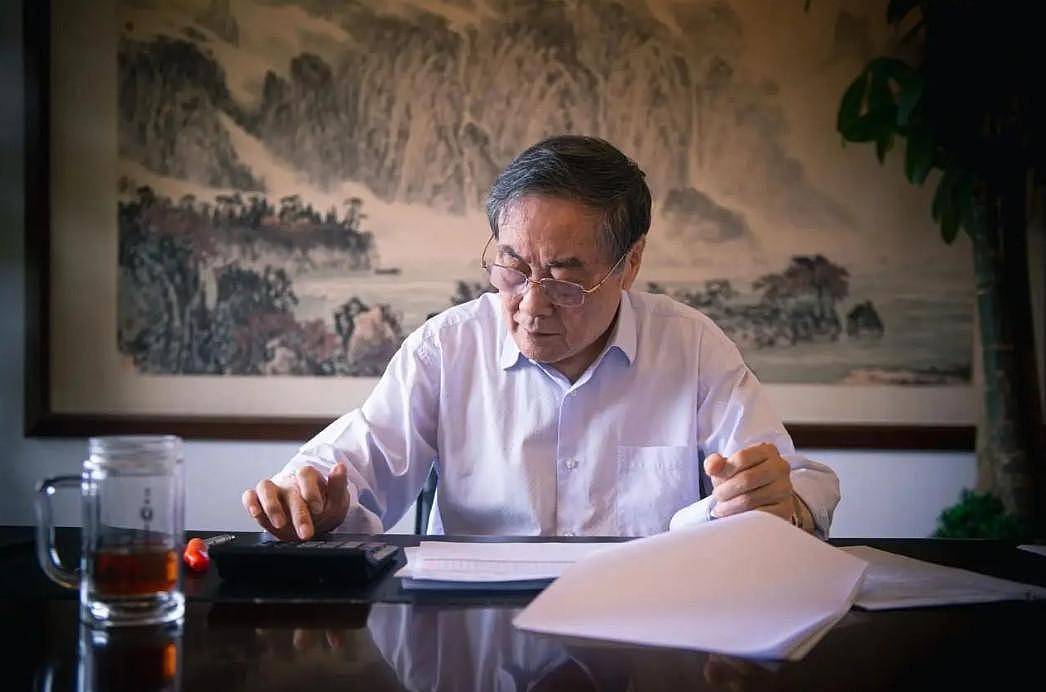 宗馥莉失踪:1个月未现身公司,遭老员工背刺恐是“亲叔”黑手(组图) - 14