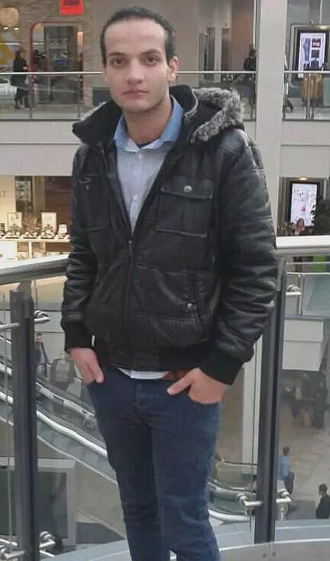 农夫与蛇！男子被收养来到英国，长大后成立诈骗公司，凭一己之力骗走上百万英镑（组图） - 12