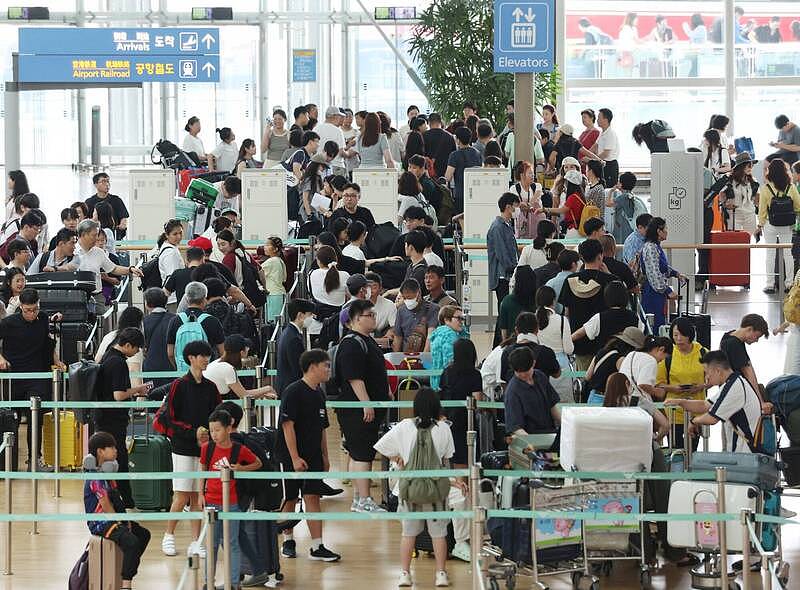 韩国宣布中国团客免签入境,9月20日开始实施(组图) - 1