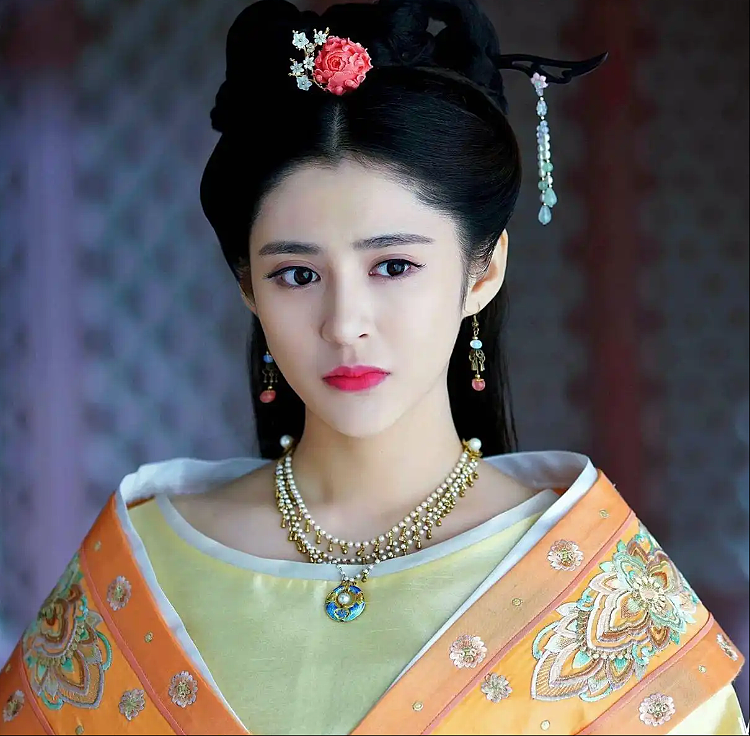 35岁女演员宣布生女！年初刚公布结婚，曾出演周杰伦电影《天台》女主角（组图） - 3