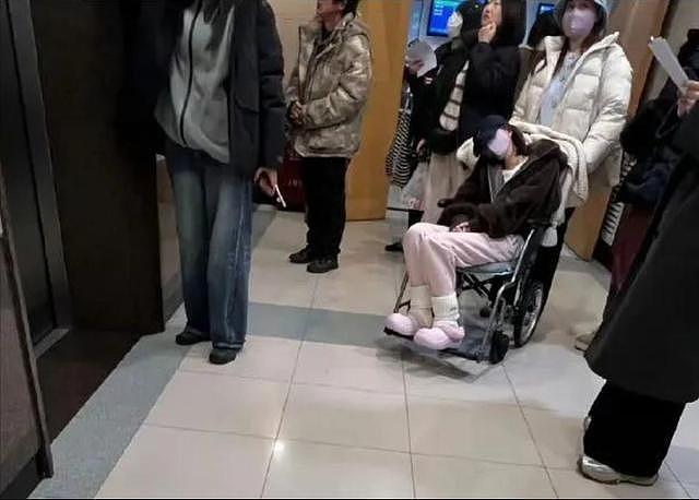 赵露思豁出去了!疯狂自曝“内娱黑幕”,张艺兴抽成90%算轻的(组图) - 3