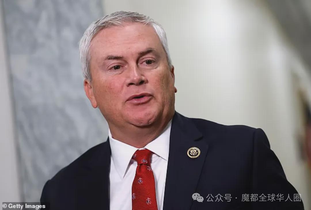 克林顿夫妇被国会传唤！爱泼斯坦案调查升级！大量照片曝光...（组图） - 4