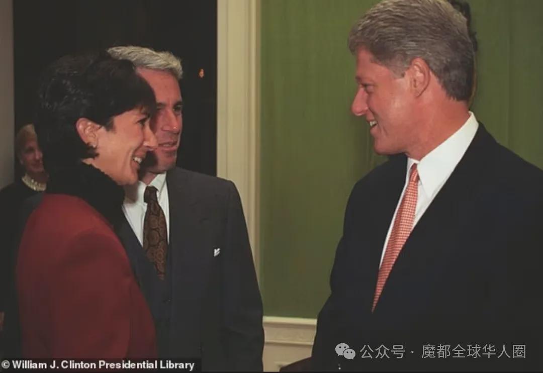 克林顿夫妇被国会传唤！爱泼斯坦案调查升级！大量照片曝光...（组图） - 11