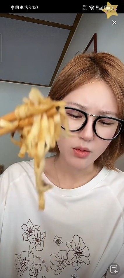赵露思违约金传高达4亿！律师：患重度抑郁症不能作无责解约依据（组图） - 9