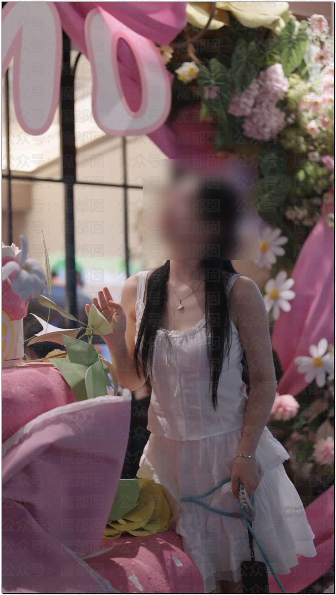 网传升学指导超级网红名师私下竟包养97年女生三年(组图) - 20