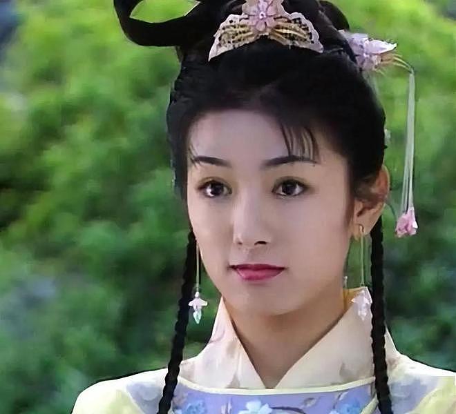 丢了面子输了里子，同样是离婚带娃，董璇和黄奕的女儿差距太明显（组图） - 7