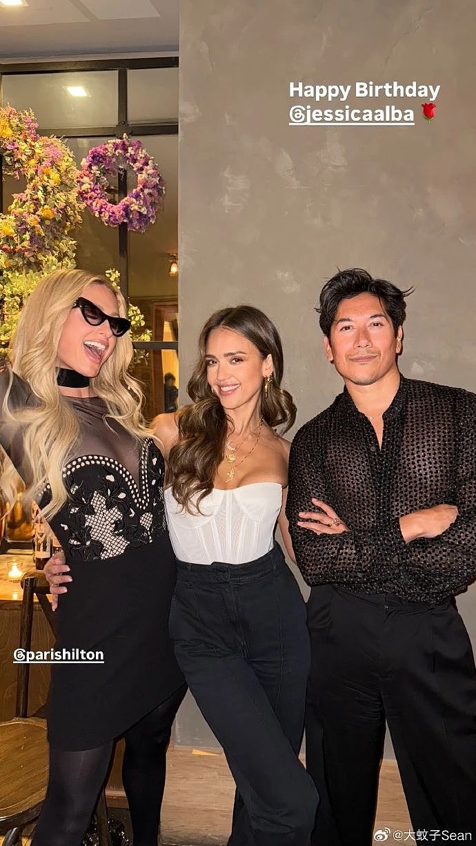 美貌离婚富婆杀疯了！44岁的她和小11岁男友谈恋爱，甜得让人羡慕……（组图） - 34
