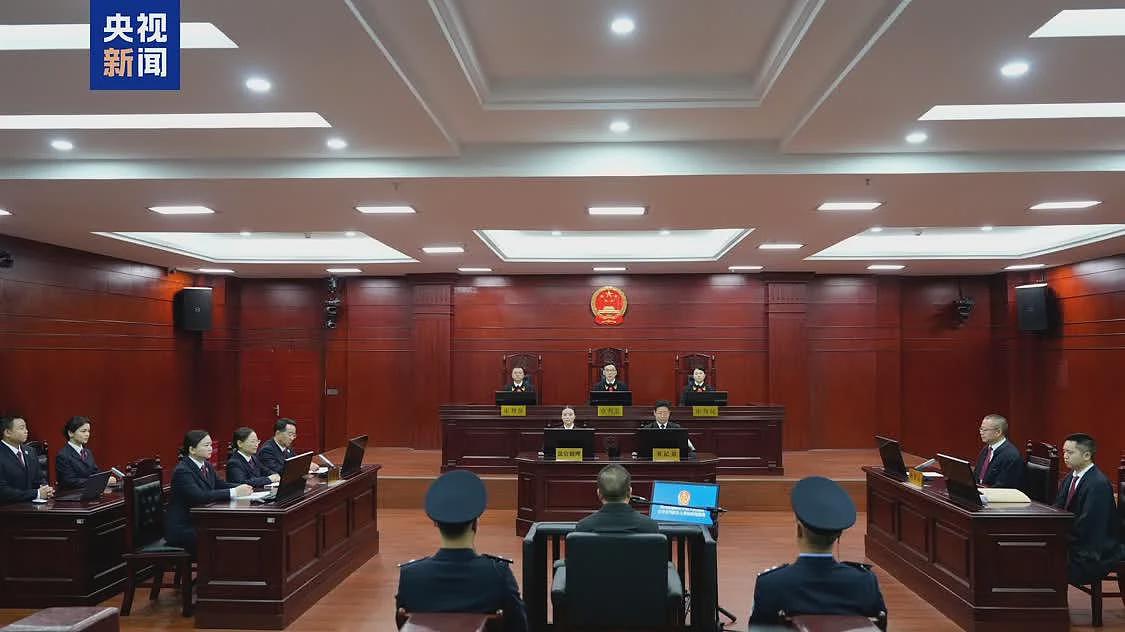 非法收受财物2.16亿余元，秦如培一审被判死缓（组图） - 1