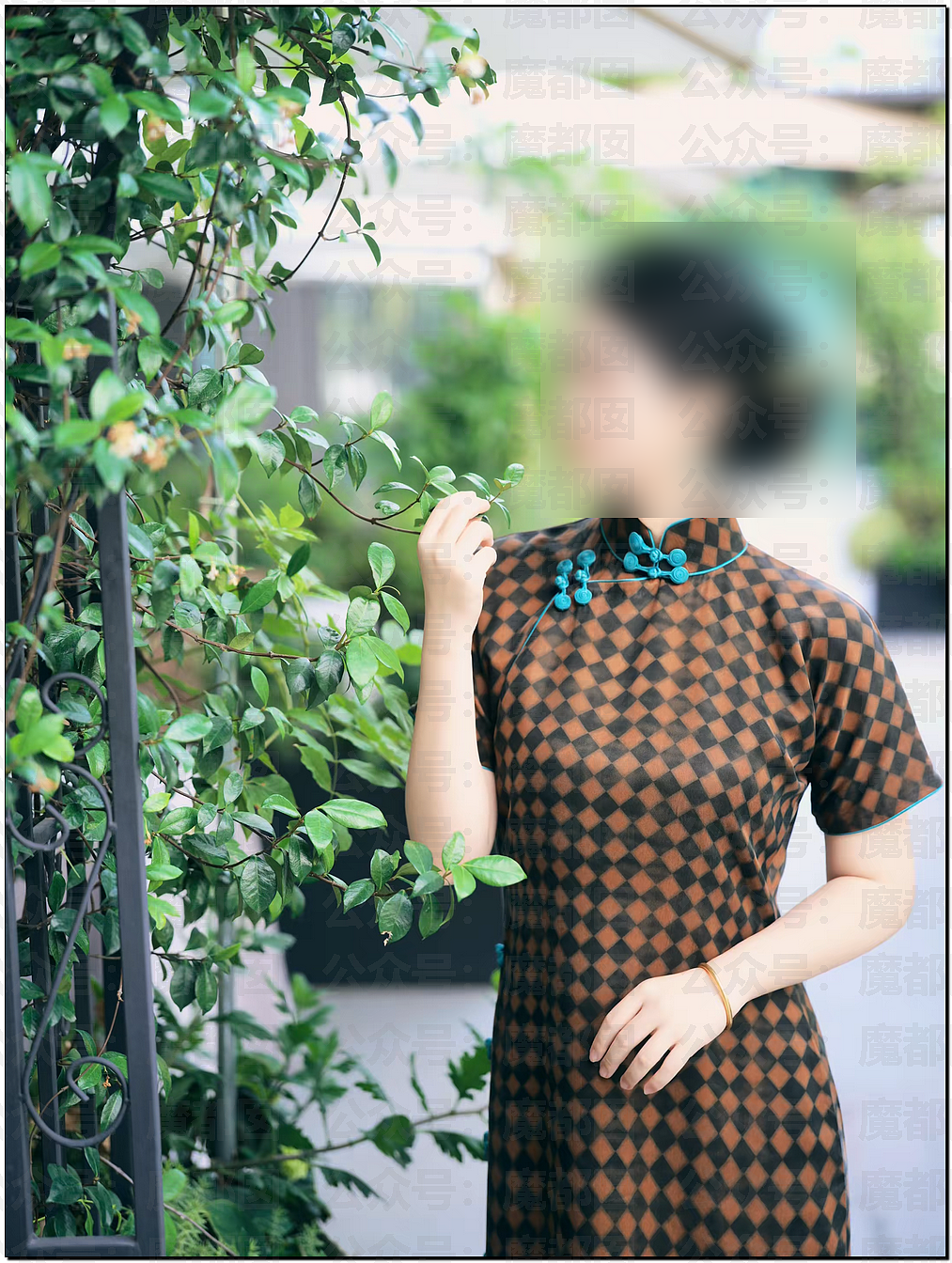 网传升学指导超级网红名师私下竟包养97年女生三年(组图) - 15