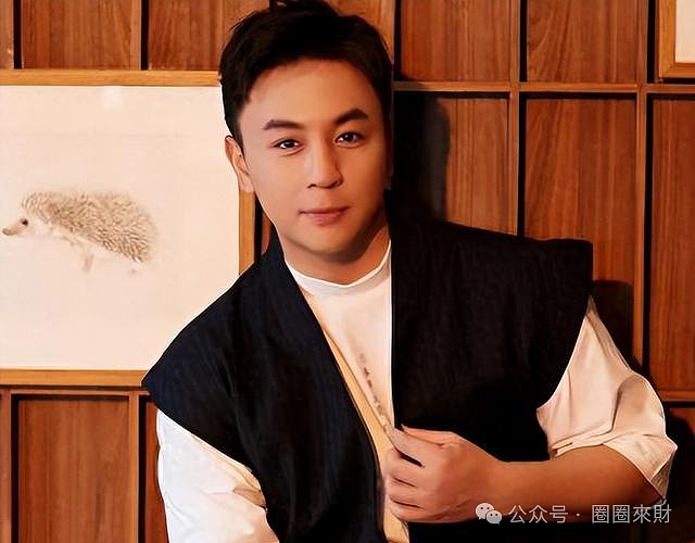 从6岁爆红亚洲到37岁淡出视野,褪去童星光环,释小龙活成了自己(组图) - 5