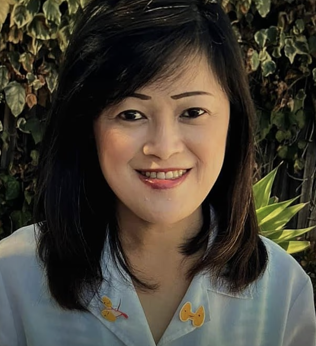 恐怖!知名华裔女医惨遭平底锅殴打,毁容骨折再焚尸,百万豪宅烧成废墟,精英移民家庭崩塌(组图) - 2