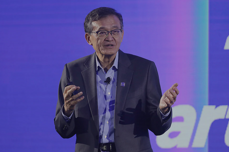特朗普震怒!点名华人CEO陈立武“立即辞职”,英特尔股价暴跌(组图) - 2