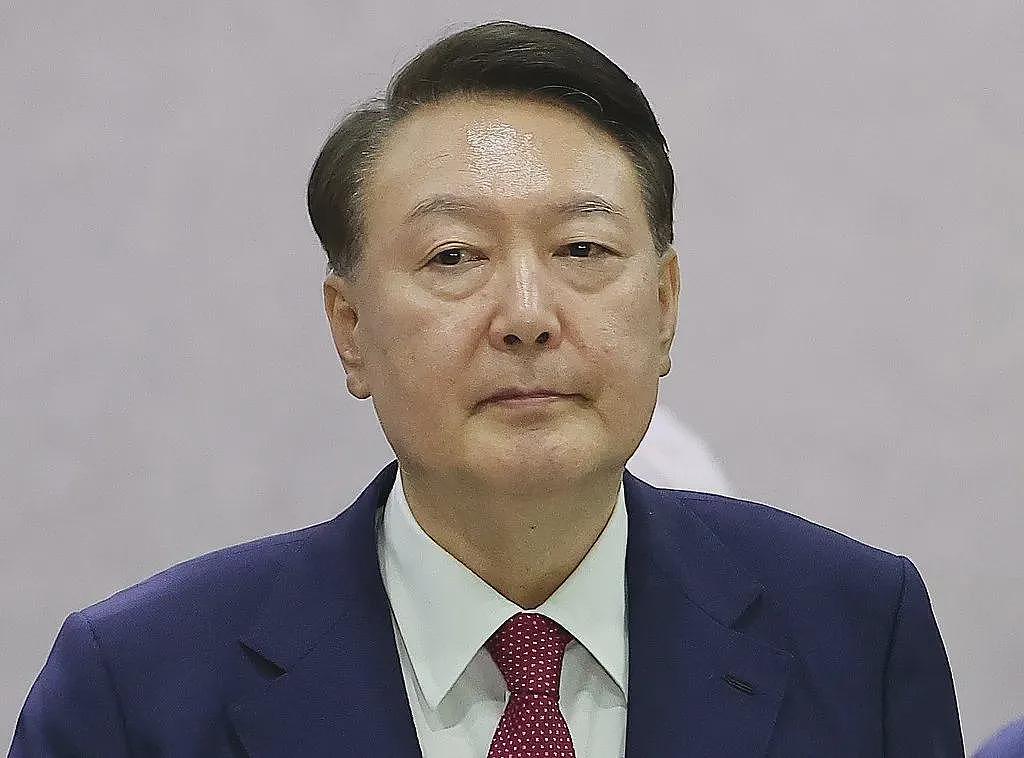 手臂快被拉脱臼!尹锡悦拒捕细节曝光(图) - 1