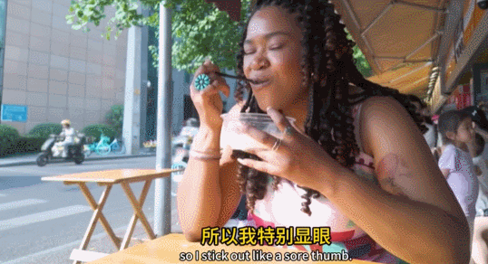 社畜搬到成都后只赚3万美元年薪，却过上了在美国不敢想的“爆爽”人生！美网友集体破防（组图） - 25