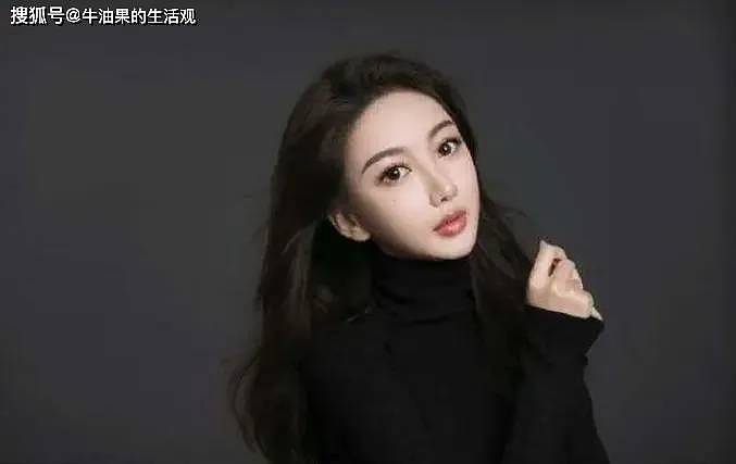 叶珂官宣生娃成单亲妈妈,谈和黄晓明分手原因(组图) - 1