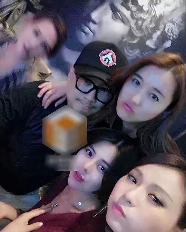 徐峥被曝出轨嫖娼,疑私生子养在国外,与陶虹早就各玩各的(组图) - 11