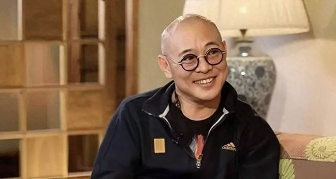 李连杰宣布37岁大女儿结婚，送价值30万汽车做嫁妆（组图） - 1