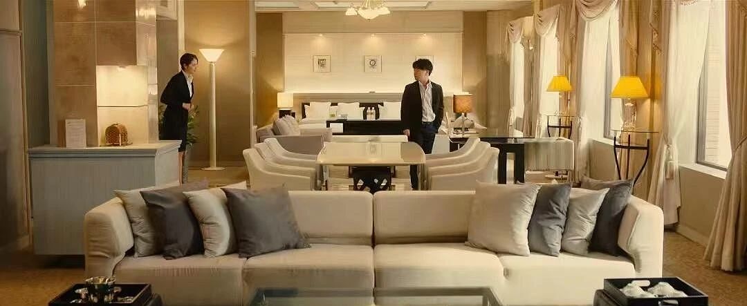 被中产抛弃的五星级酒店，集体摆地摊（组图） - 7