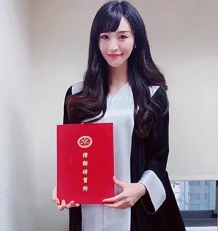 【美女】30岁女律师身材太火辣，一个蜜桃臀征服了所有人...（组图） - 13