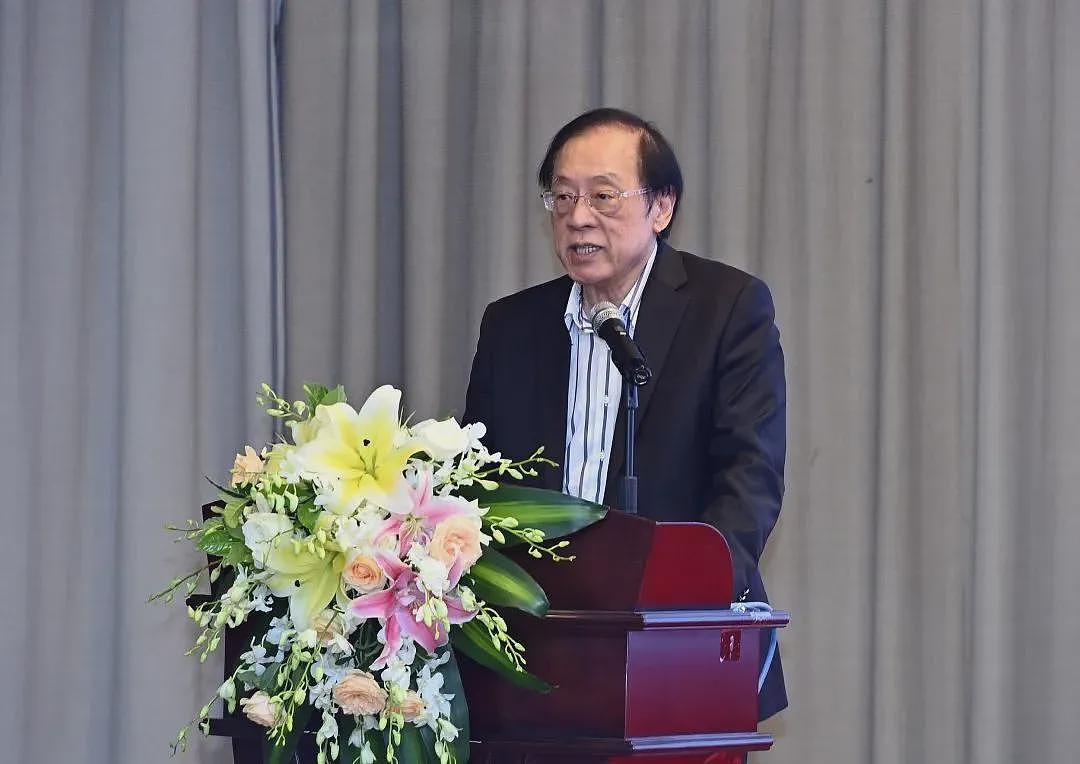 科技顶流受邀北戴河休假，释放不同寻常信号（组图） - 2