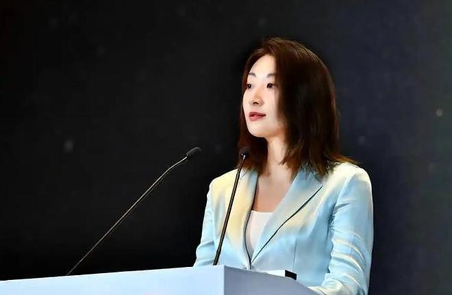 王晶评宗馥莉争产,内涵她太小气,暗讽宗庆后糊涂,没安排好后事(组图) - 18