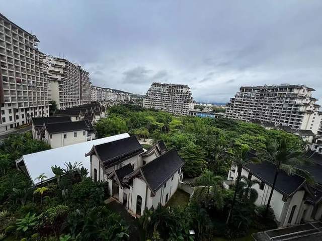 6岁女童被酒店水池排水管吸住,经历绝望14分钟后溺亡(组图) - 2