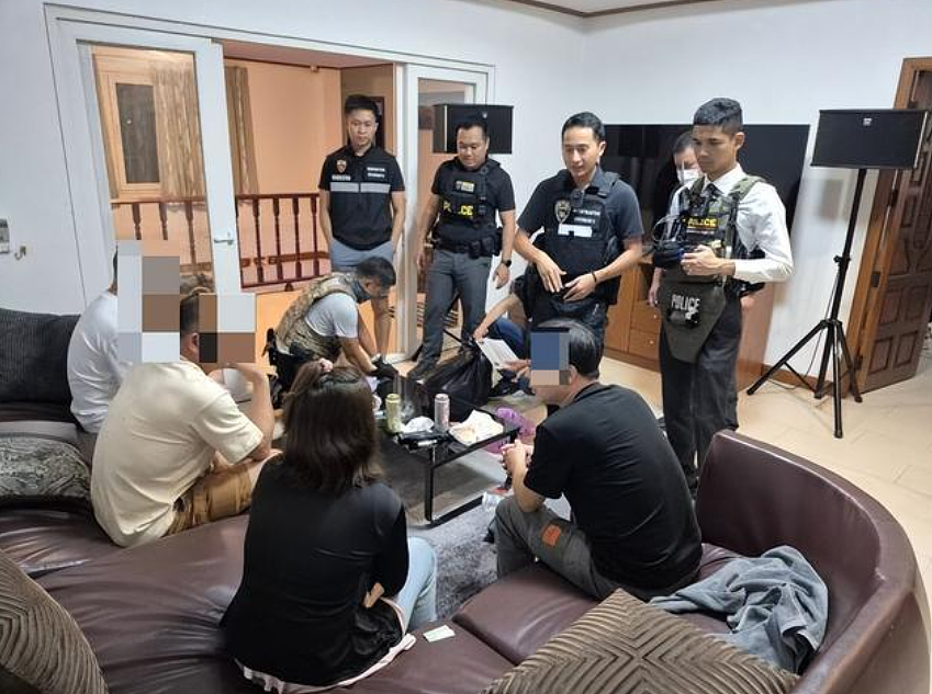 雇女性色情直播！3名中国男子被捕，作案手法曝光（组图） - 2