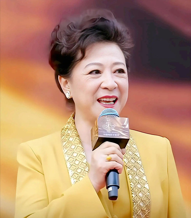 《南京照相馆》主演曾胖到200斤,多次被导演刁难(组图) - 11